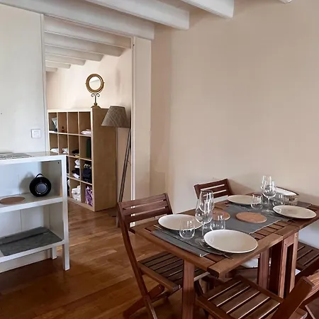Cosy Jacobins Apartment Langres Exterior photo
